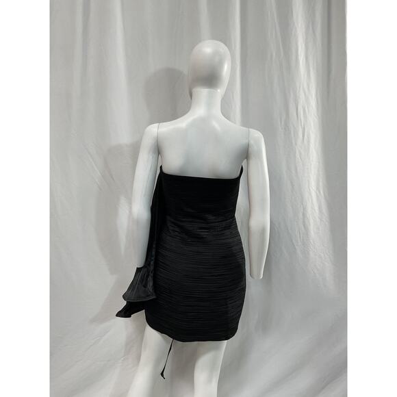 Amur 'Kayleigh' Black Satin Dress Size 4 - Picture 3 of 5